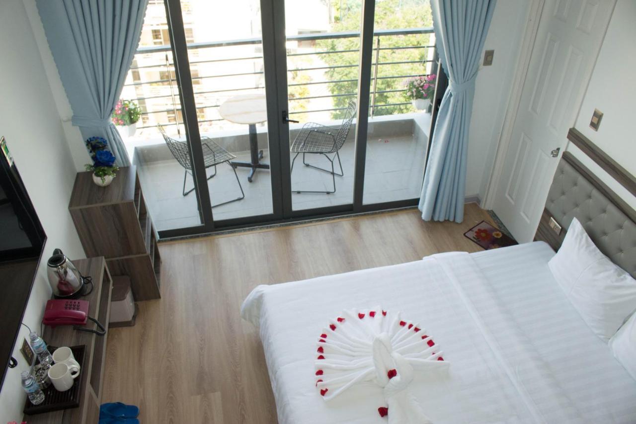 הו צ'י מין סיטי Winston Hotel מראה חיצוני תמונה