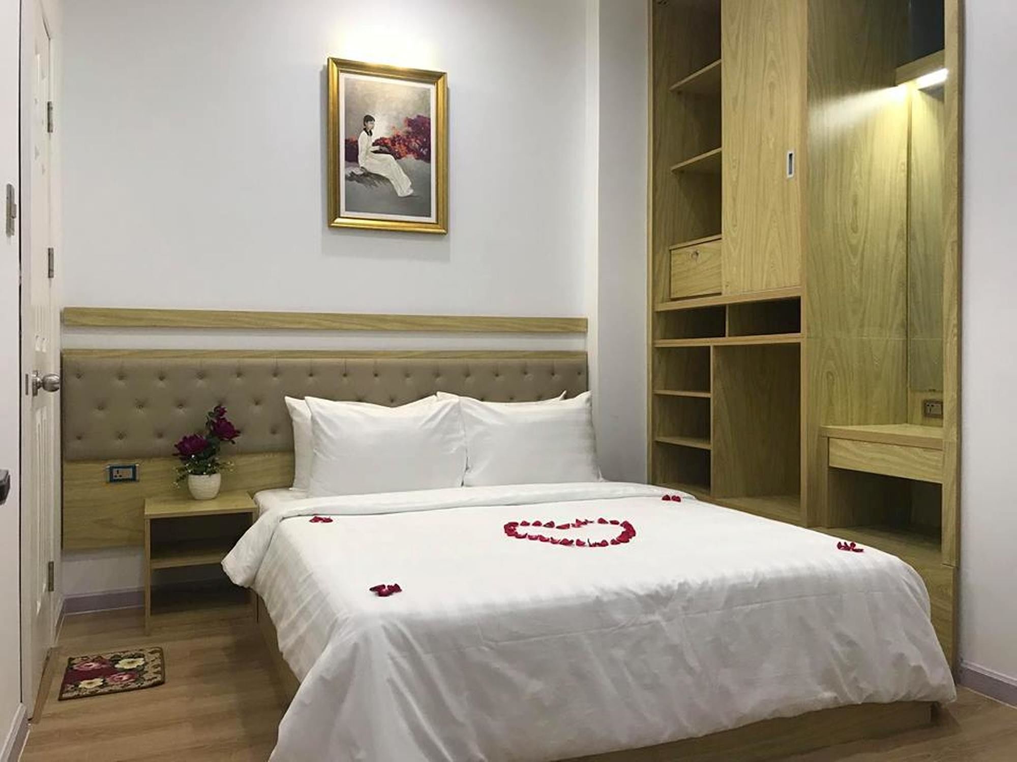 הו צ'י מין סיטי Winston Hotel מראה חיצוני תמונה