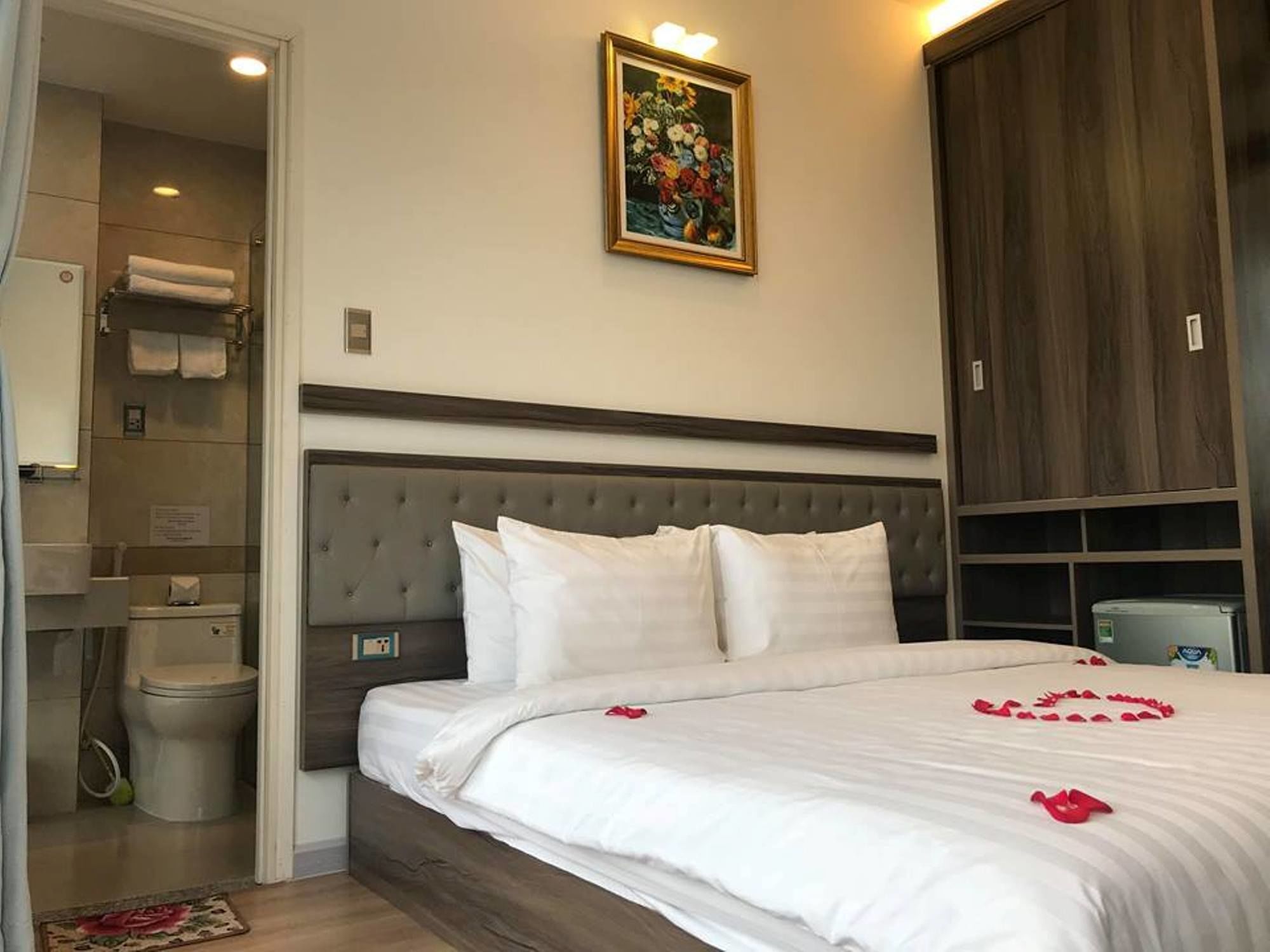 הו צ'י מין סיטי Winston Hotel מראה חיצוני תמונה