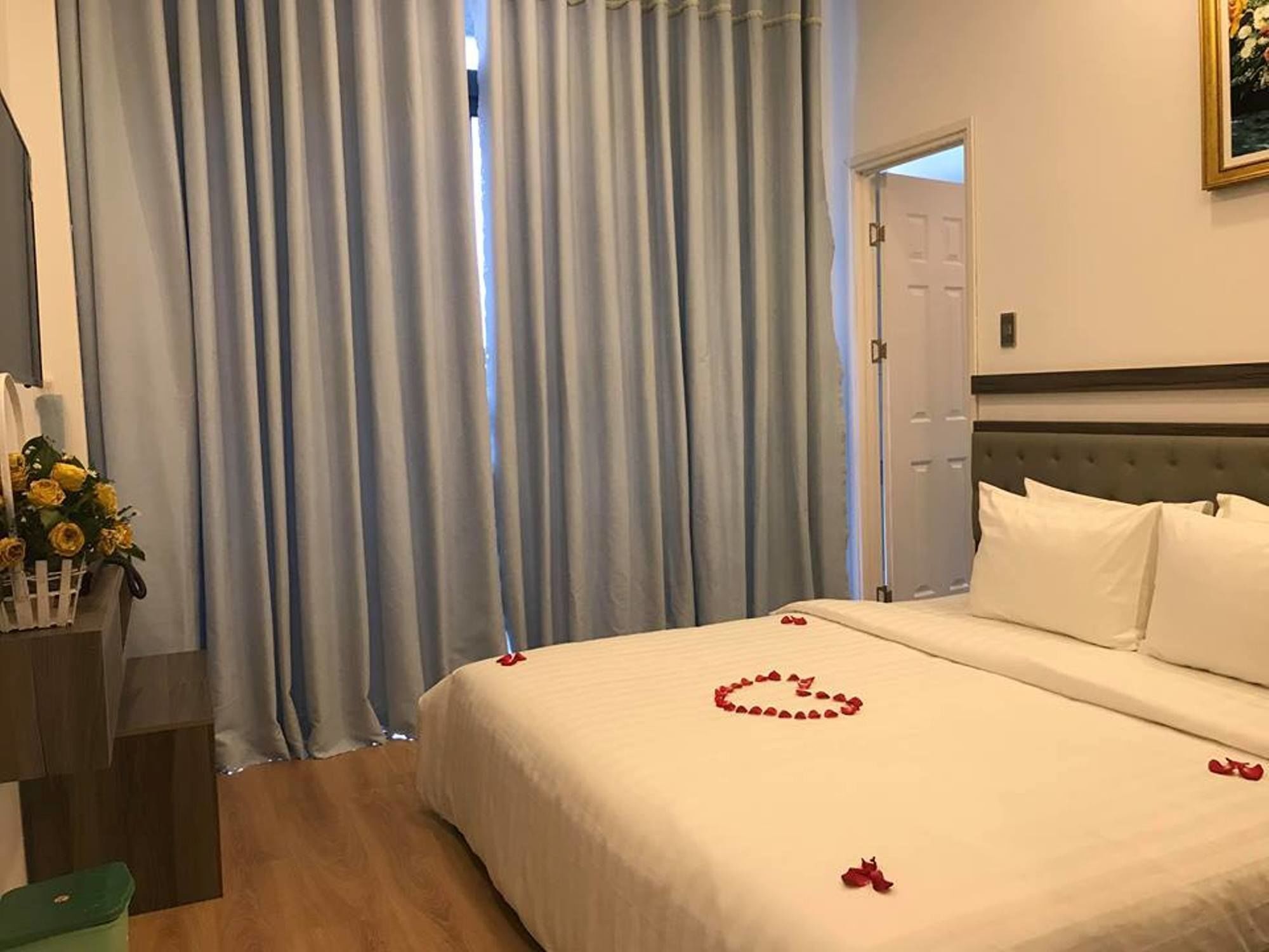 הו צ'י מין סיטי Winston Hotel מראה חיצוני תמונה